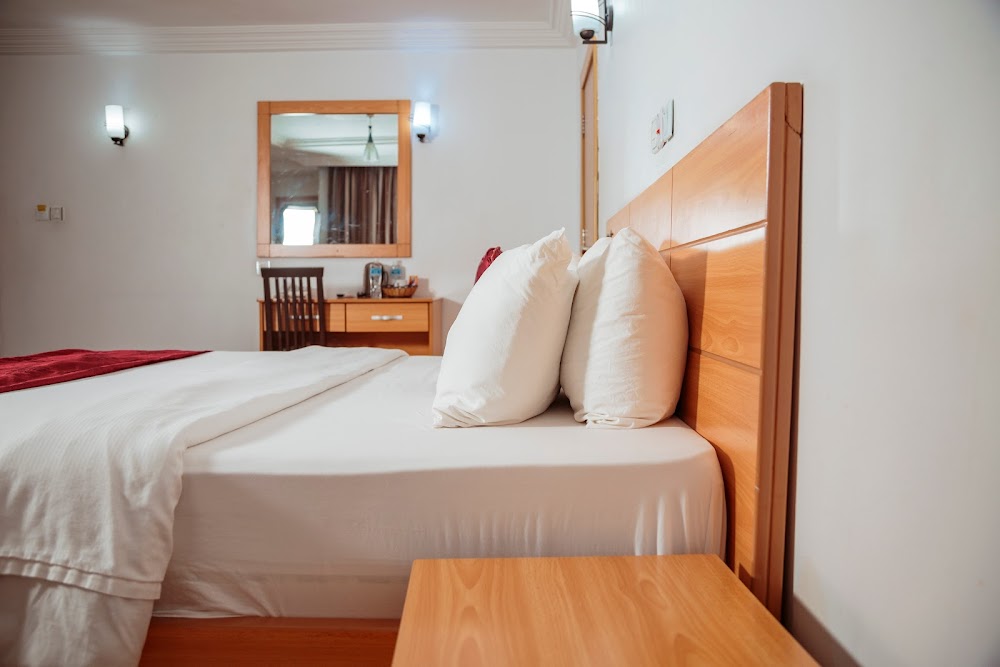 Eden Hotels Ltd Eket photo 3